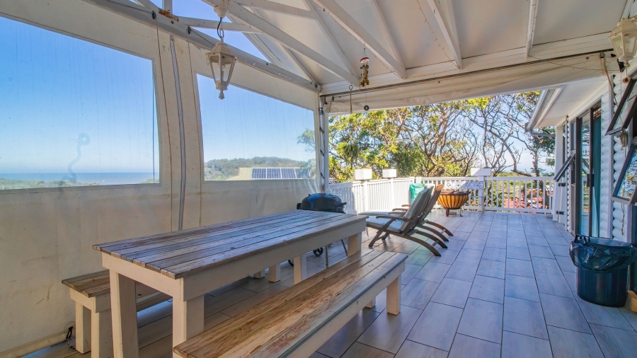 3 Bedroom Property for Sale in Sunrise On Sea Eastern Cape